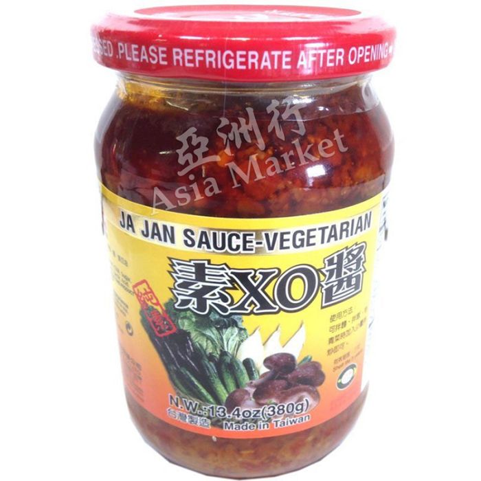 Master Vegetarian Ja Jan Sauce 380g
