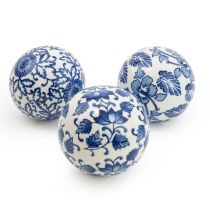 Candlelight Sumatra Blue & White Assorted Large Decorative Ball 10cm (Pack of 3) 