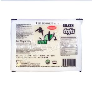 FRESH UNICURD T02 Japanese Silken Tofu (White) 300g统一 日本 丝滑豆腐 (白) 
